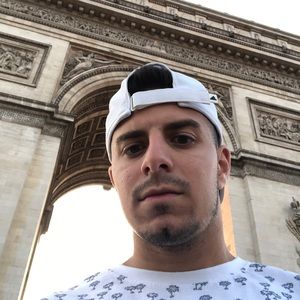 Meet your Posher, Francesco